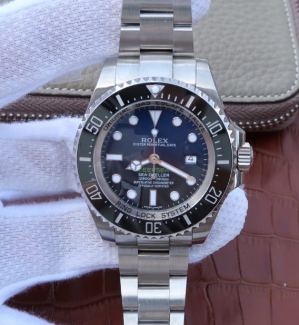 How to buy a Sea-Dweller replica watch in Malta?