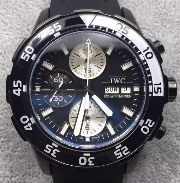 How to buy a Aquatimer clone watches for men in Mayotte?