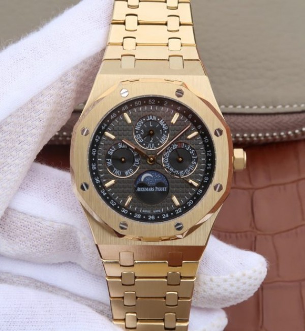 How to buy a Royal Oak Offshore super clone watches for sale in Guinea?