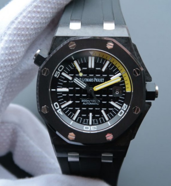 How to buy a Royal Oak Offshore replica watch in Vatican City State (Holy See)?