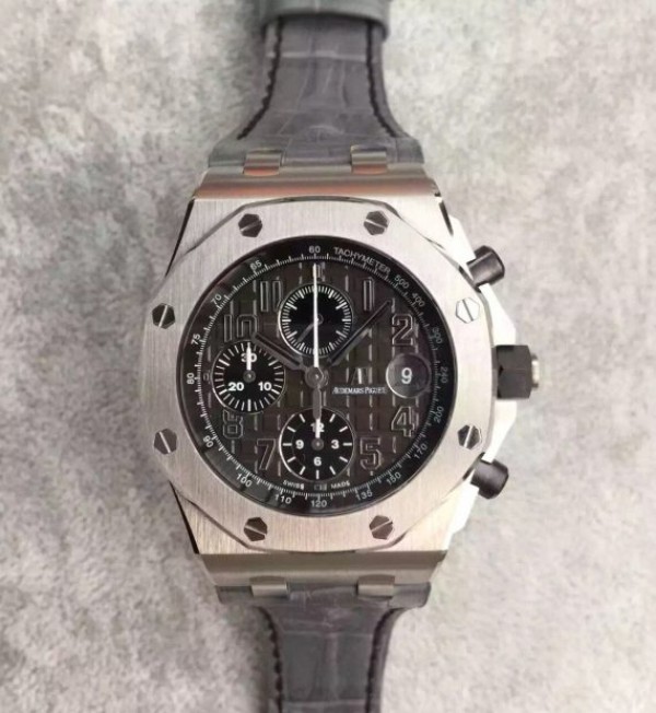 How to buy a Royal Oak Offshore clone watches for men in Switzerland?