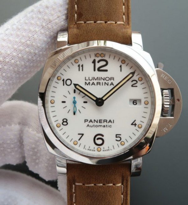 How to buy a Luminor 1950 replica watch in Lebanon?