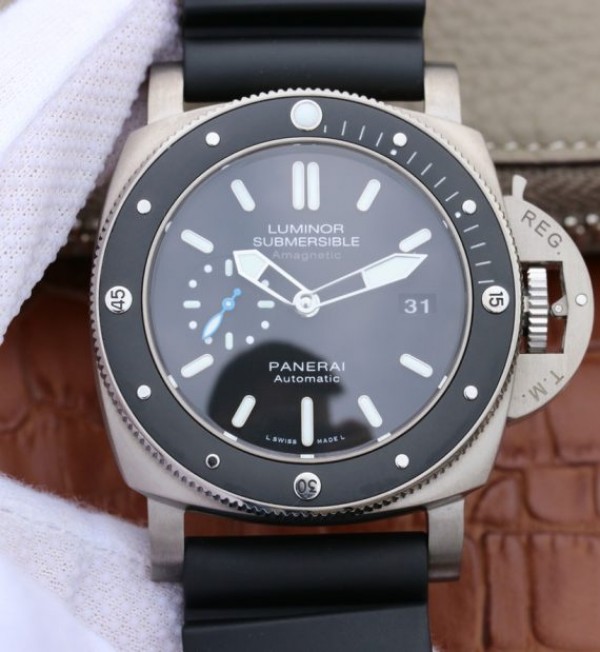 Panerai XF PAM1389 Titanium Black Ceramic Bezel Rubber Strap P.9010