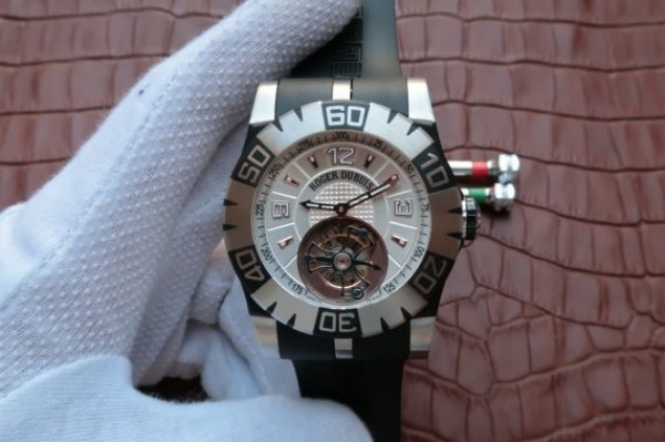 How to buy a Roger Dubuis replica watch in Germany?