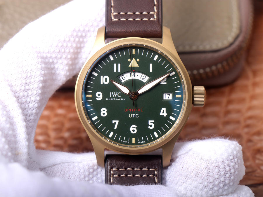 IWC Spitfire pilot UTC World - 1:1 Superclone