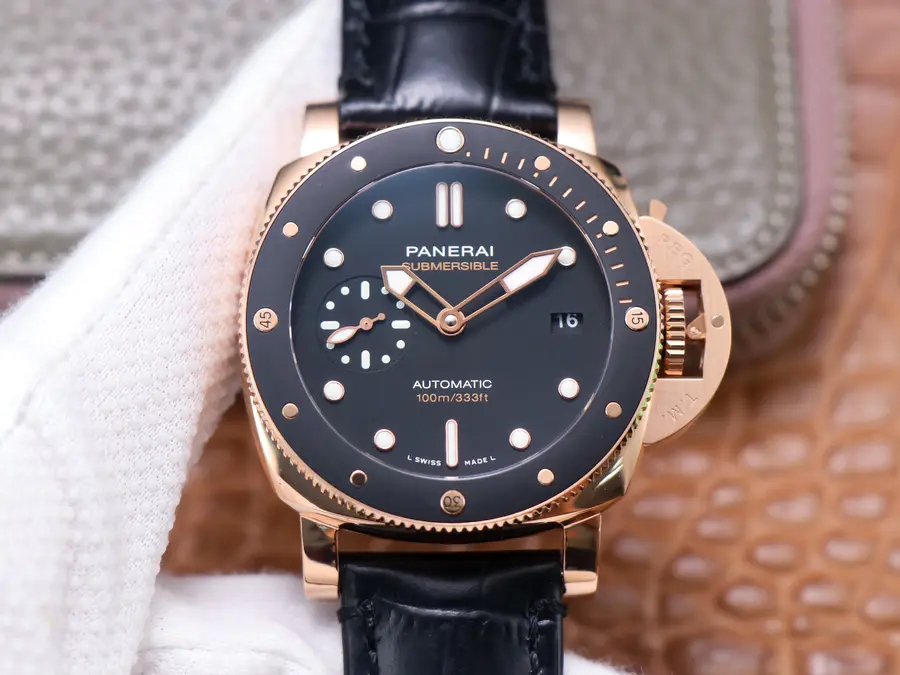 Panerai Luminor Submersible 3 days PAM684 Rose Gold -1:1 Superclone