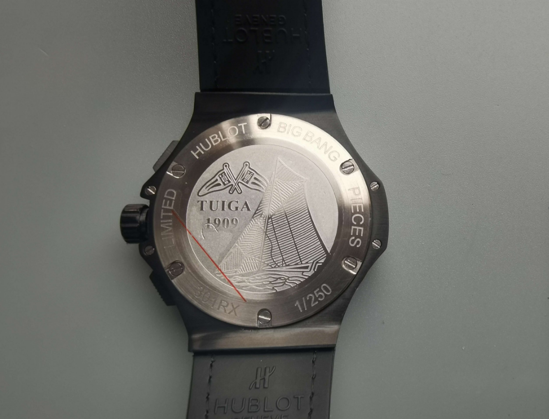 Hublot 44mm 301.CI.1770.RX Men Quartz 44 MM - view 4