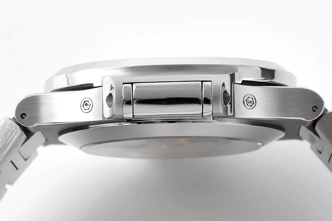 Patek Philippe Nautilus Silver Annual Calendar - gallery