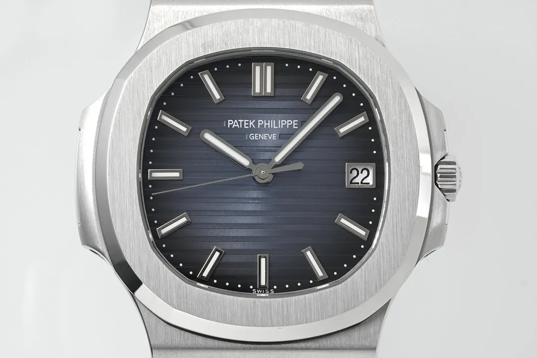 Patek Philippe 5811G Blue Nautilus Watch - view 3