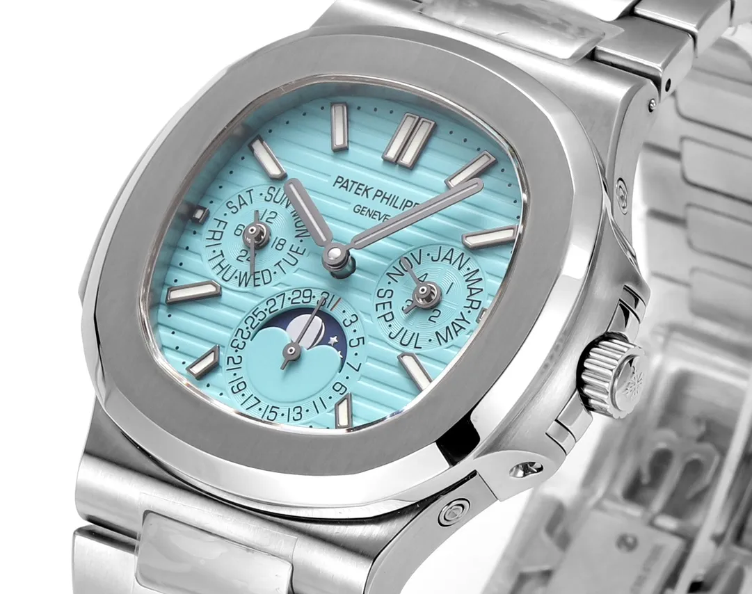 Patek Philippe Nautilus Blue Perpetual Calendar - view 5