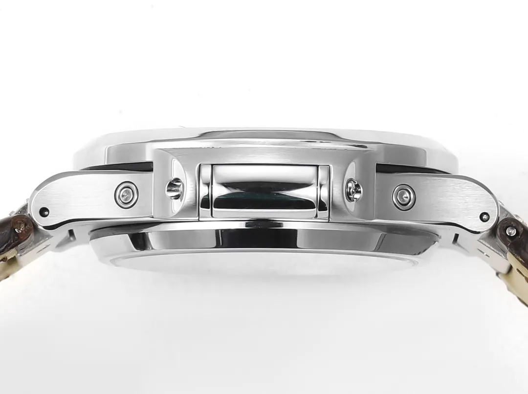 Patek Philippe Green Nautilus Watch - view 8