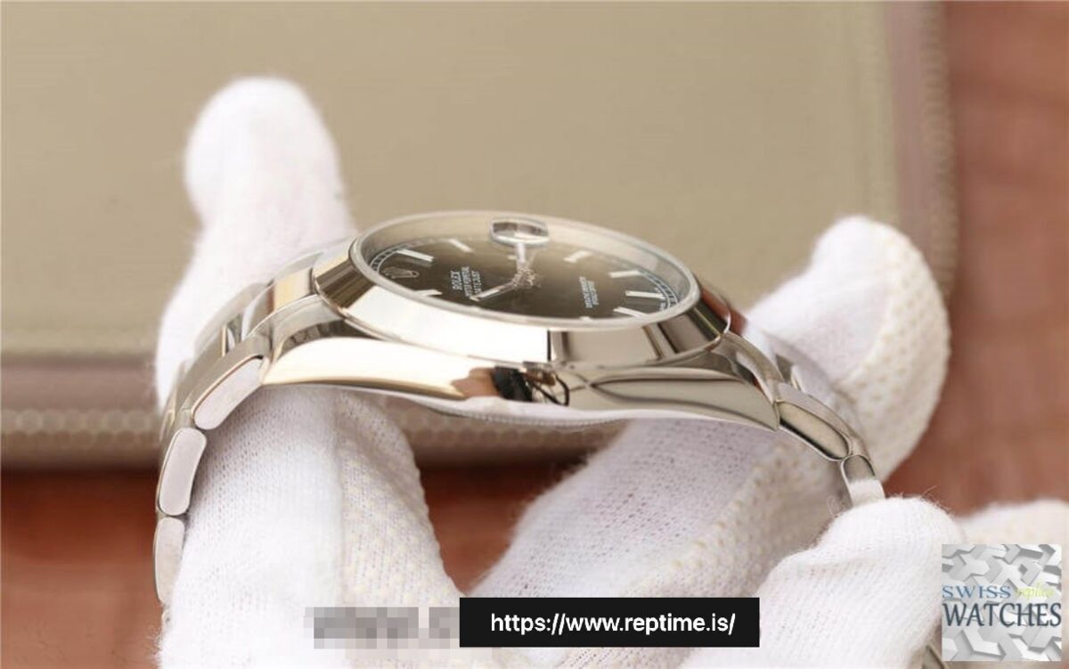 ROLEX DATEJUST BLACK DIAL STAINLESS STEEL 41MM SWISS REPLICA m126300.0011 - view 7