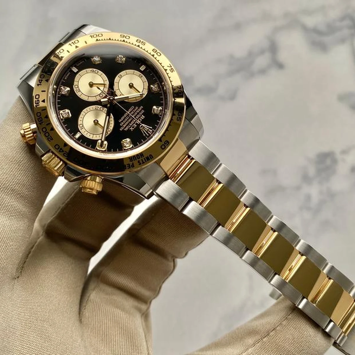 Superclone Rolex Daytona Black Diamond Dial 126503 - view 3