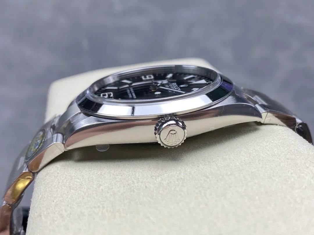 Superclone Rolex Explorer 40 mm Black Dial 224270 - view 7