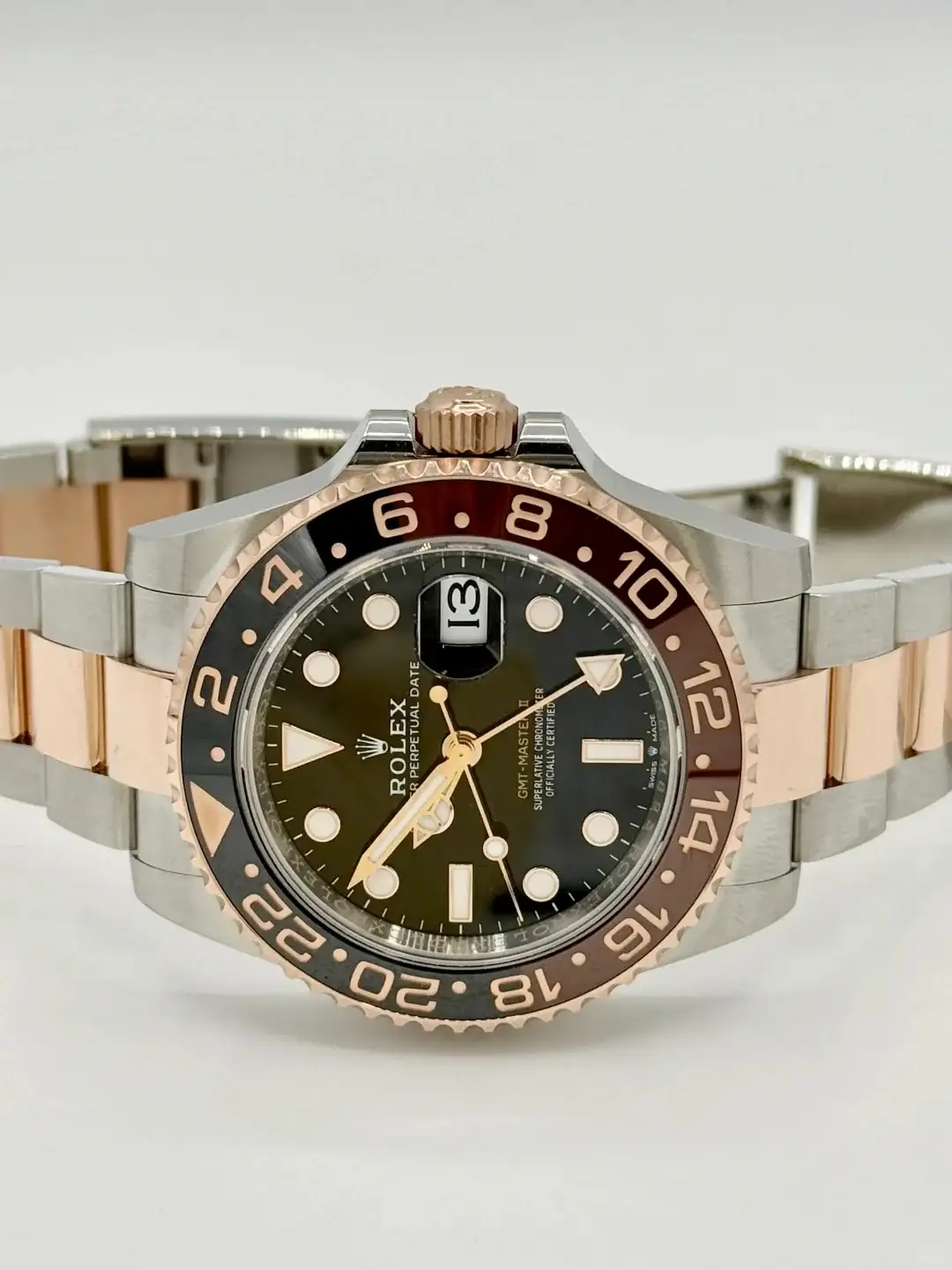 Rolex GMT-Master II Oyster 40 mm Oystersteel and Everose gold 126711CHNR - gallery