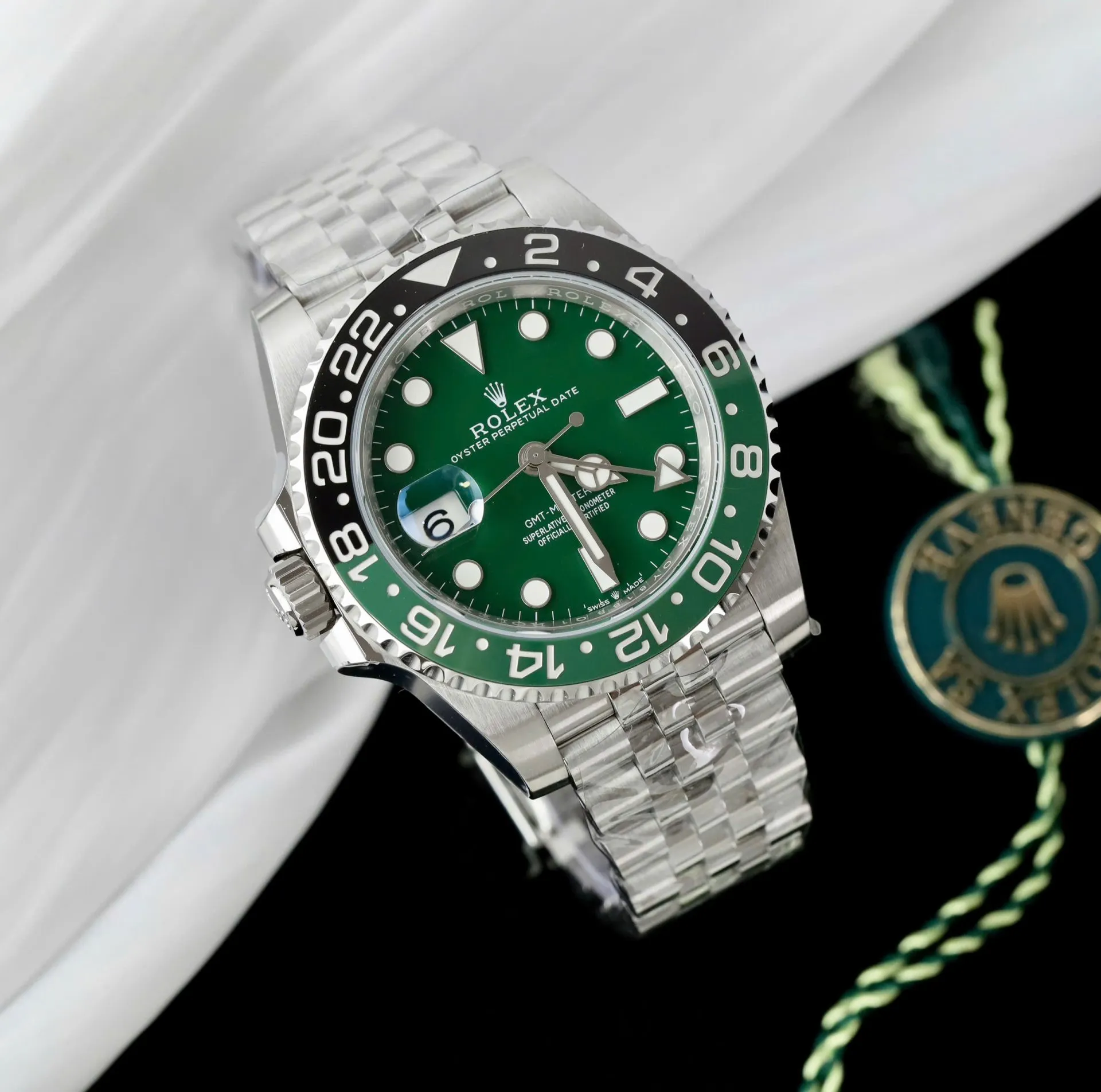 Superclone Rolex GMT-Master II 40 mm 126729VTNR Jubilee “Absinthe” - gallery