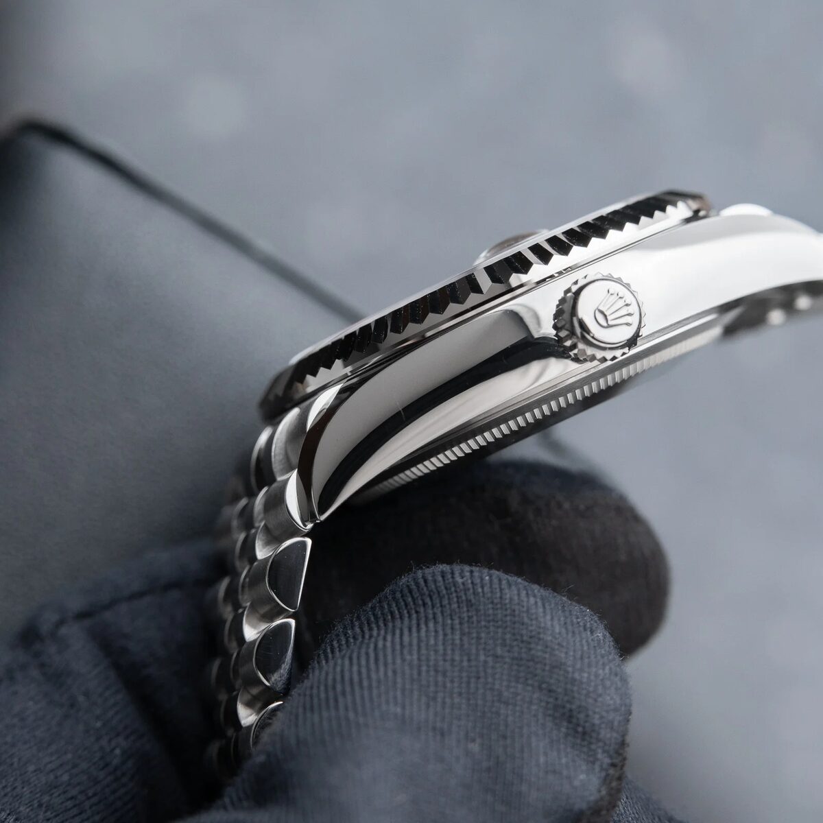 Superclone Rolex Sky-Dweller 42 mm Bright black Dial 336934 Jubilee - view 10