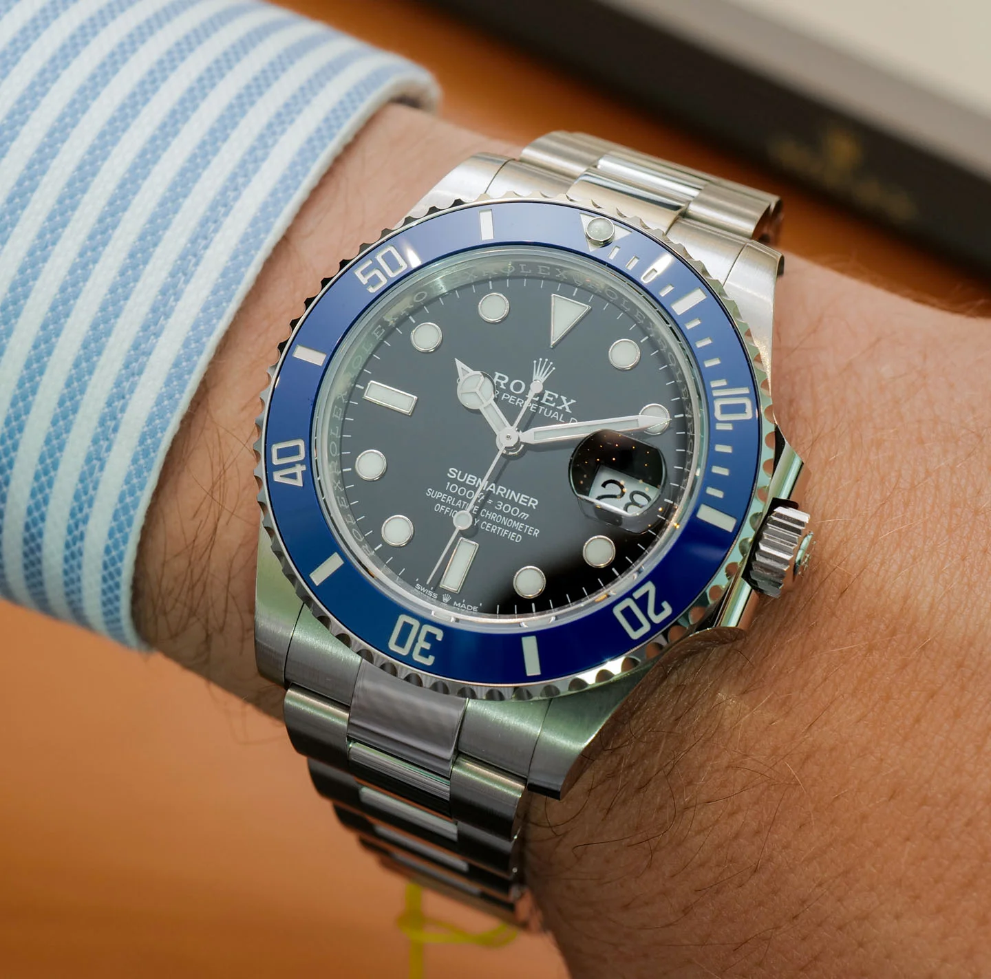 Superclone Rolex Submariner  Cookie Monster  41mm Black Dial 126619LB - gallery