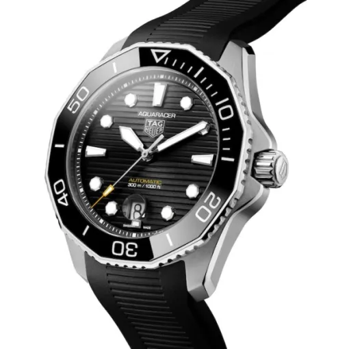 TAG Heuer Aquaracer Men Automatic Black Rubber Watch WBP201A.FT6197 - view 3